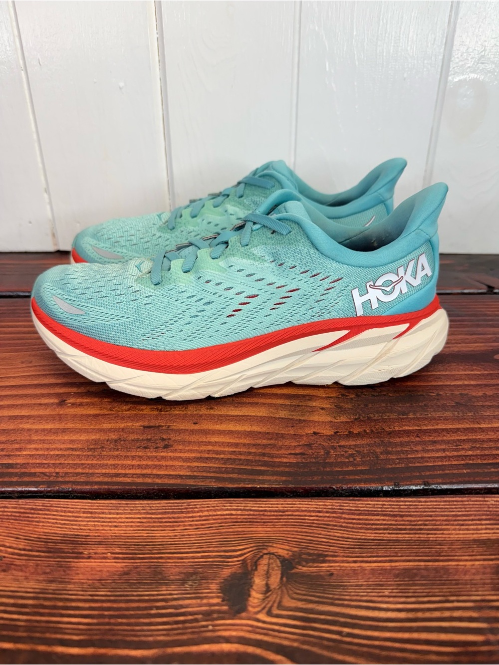 HOKA Clifton 8 Running Shoes Aqua Blue Women’s 8 B